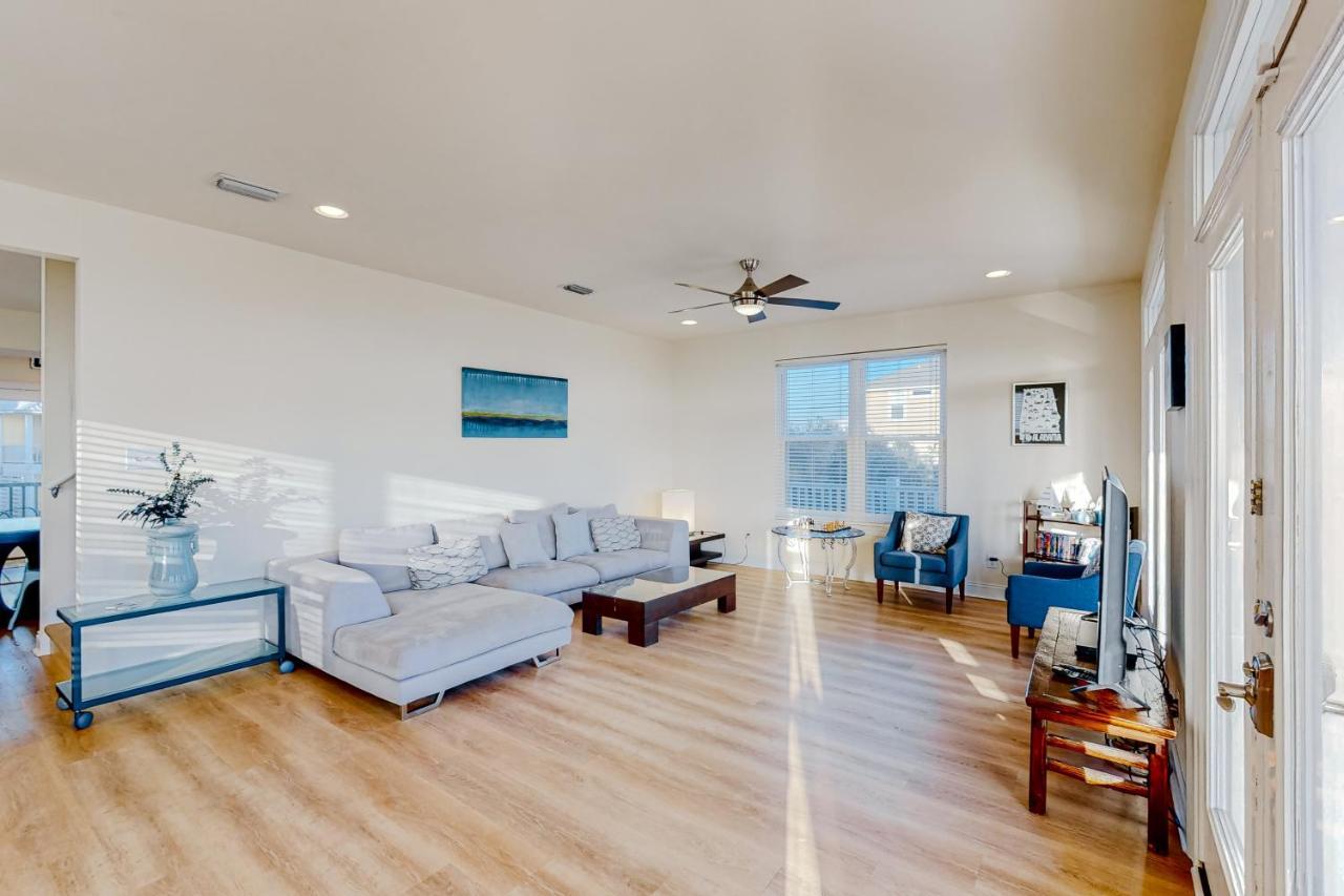 Bulldog Beach House Gulf Shores Exteriör bild