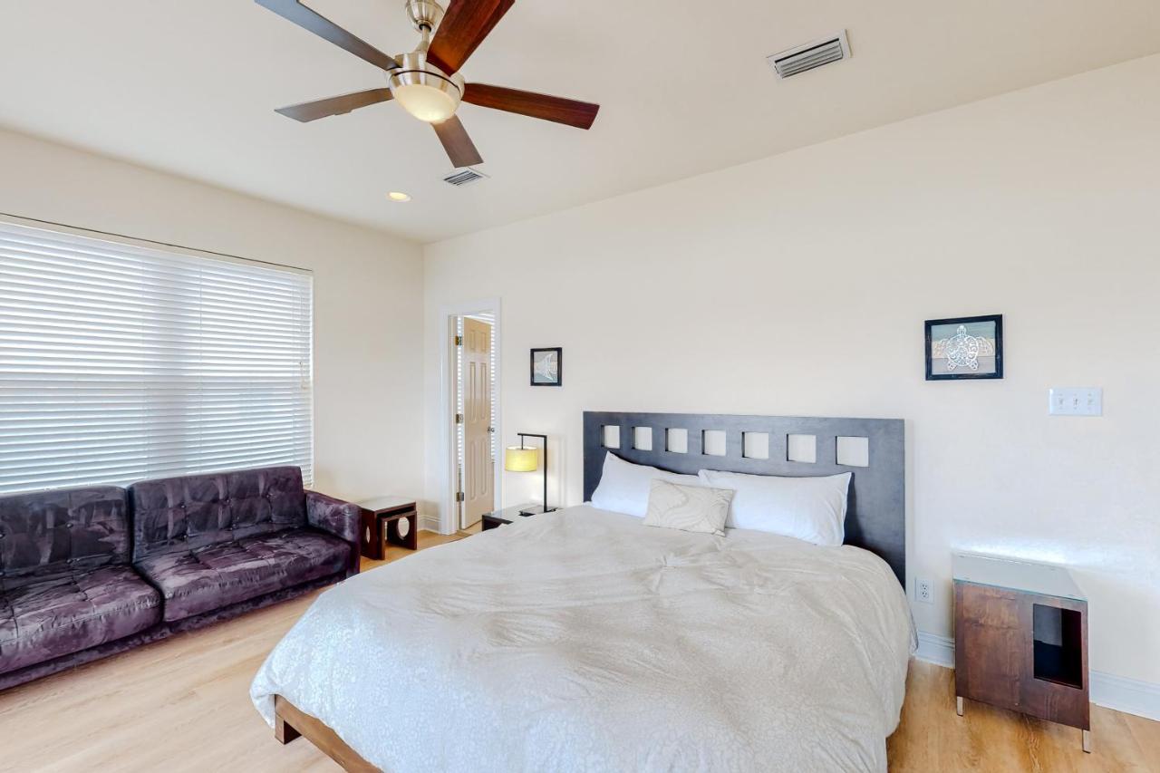 Bulldog Beach House Gulf Shores Exteriör bild