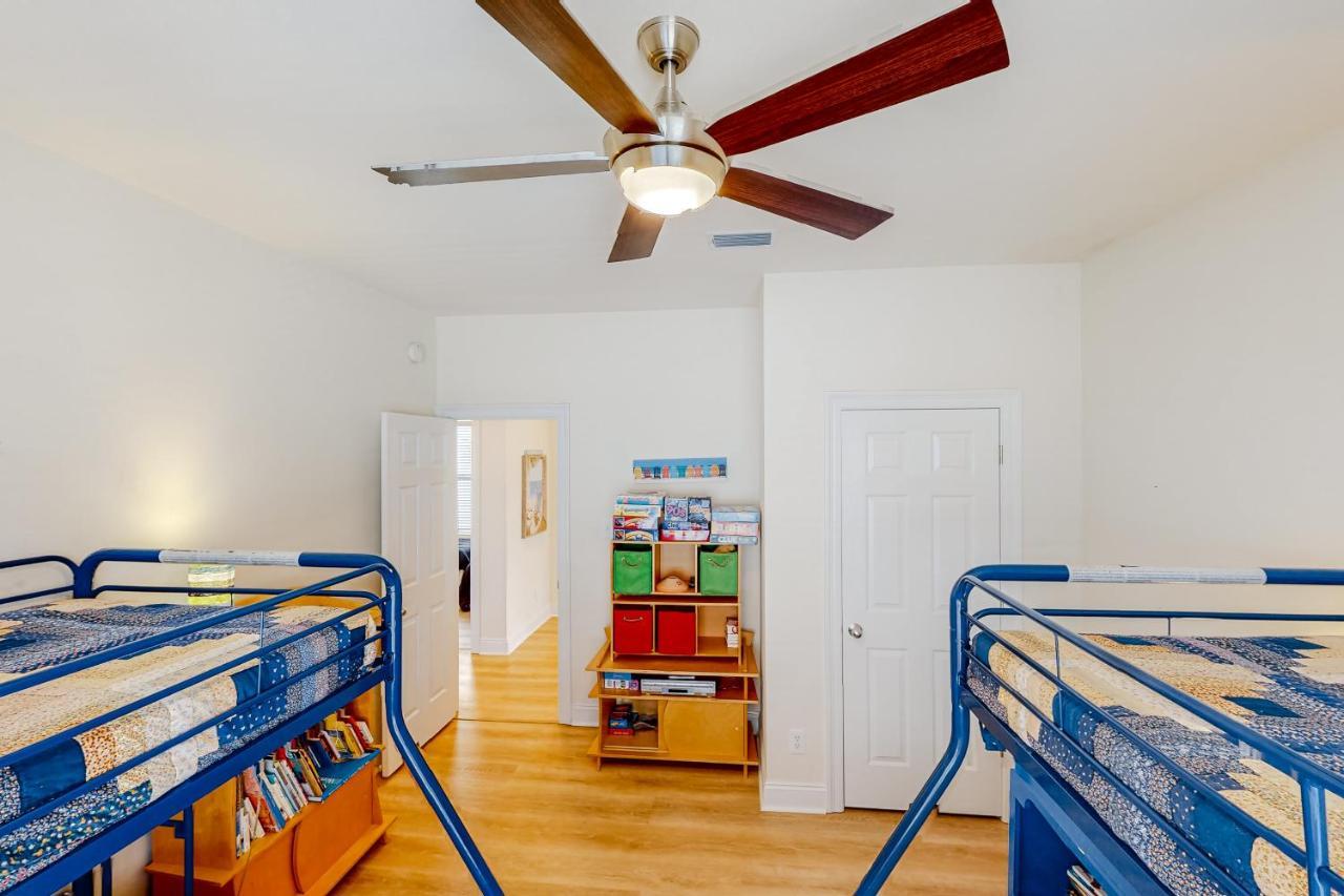 Bulldog Beach House Gulf Shores Exteriör bild